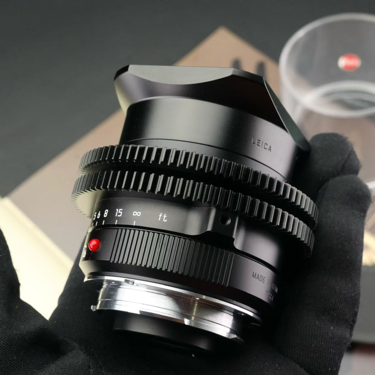 Leitz Cine 35mm M 0.8 f/1.4 Full Frame M-Mount Lens (Feet) US$6280