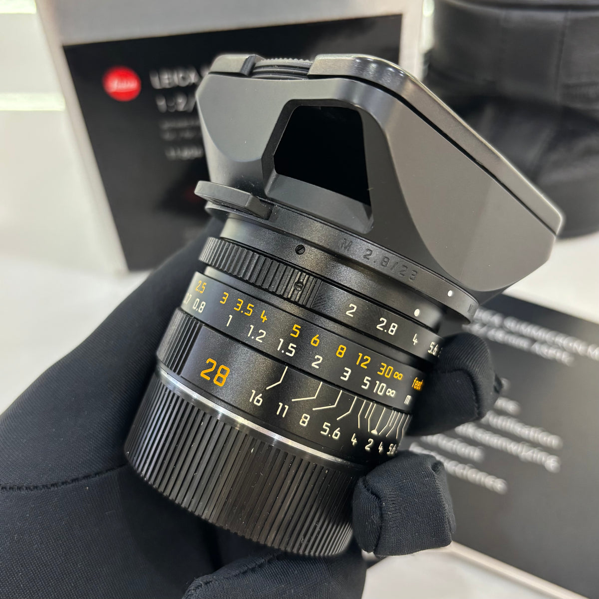 Leica M 28mm f/2 SUMMICRON-M ASPH 6-Bit SN42xx Mint Boxed US$2480