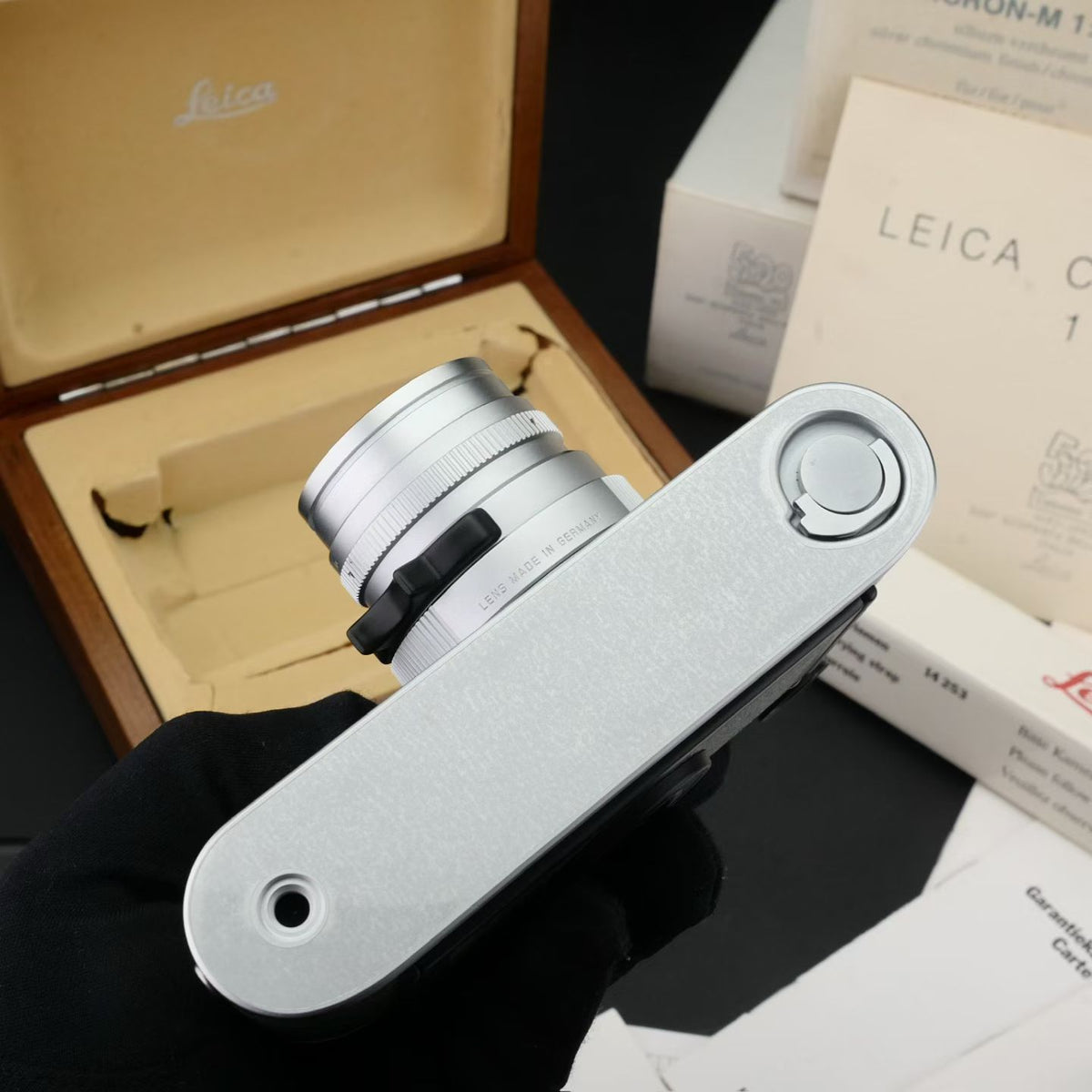 Leica M6 Colombo 92 Set with 50/2 Summicron Unused US$11500