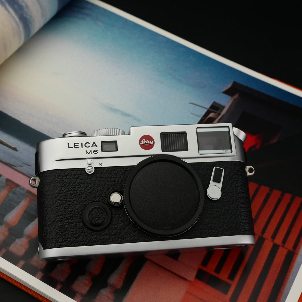 Leica M6 TTL 0.72 Silver Chrome Rangefinder Near Mint US$3880