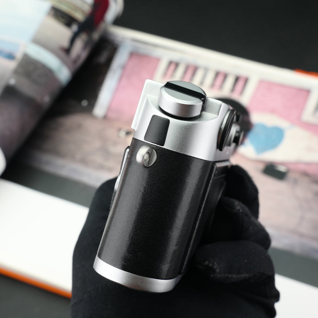Leica M6 Classic 0.72 Traveler Edition Rangefinder MINT US$3950