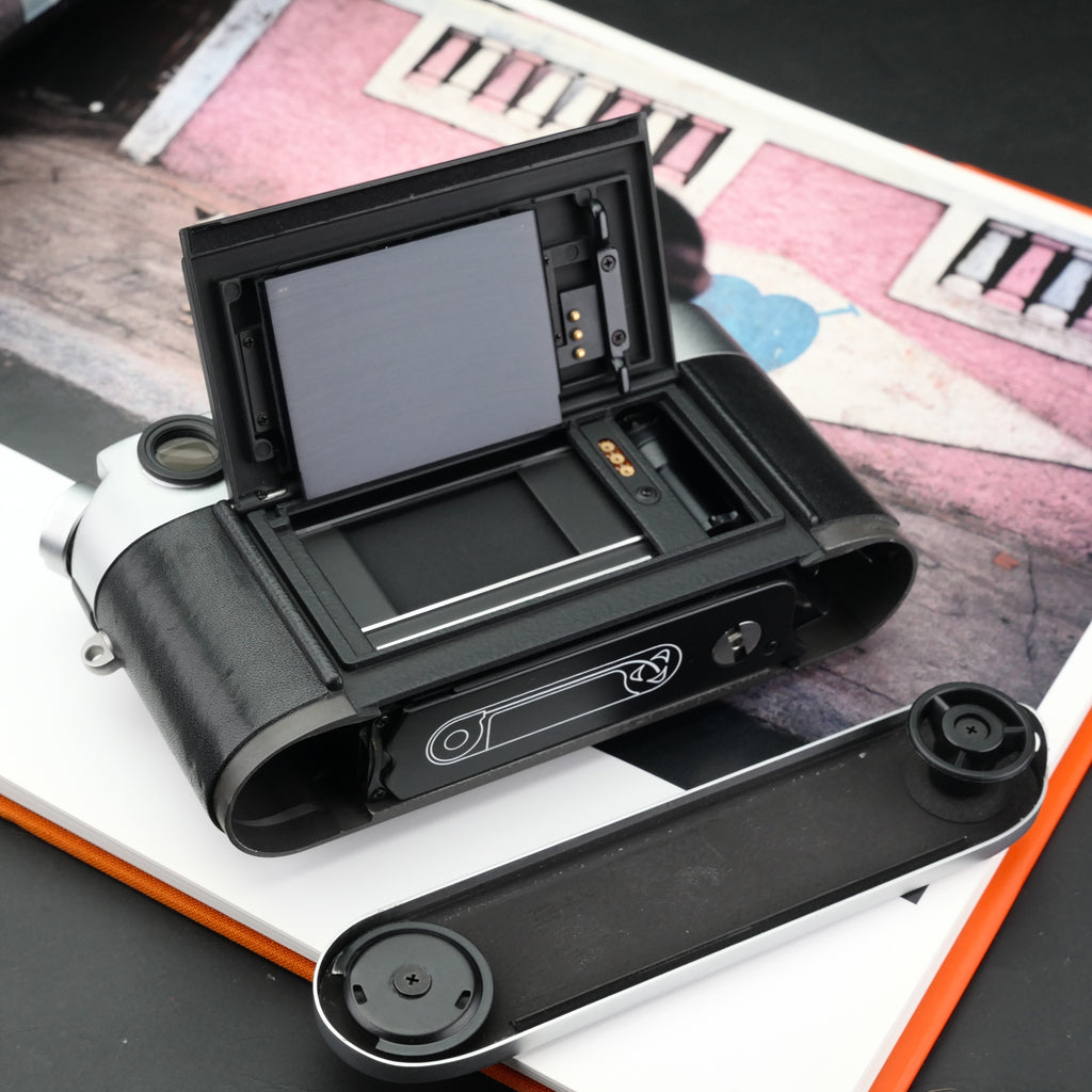 Leica M6 Classic 0.72 Traveler Edition Rangefinder MINT US$3950