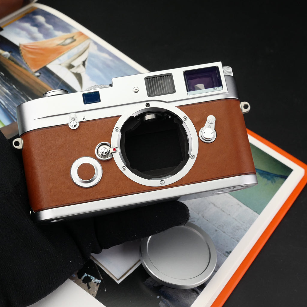 Leica MP 0.72 Rangefinder Hermes Edition Like New US$8850