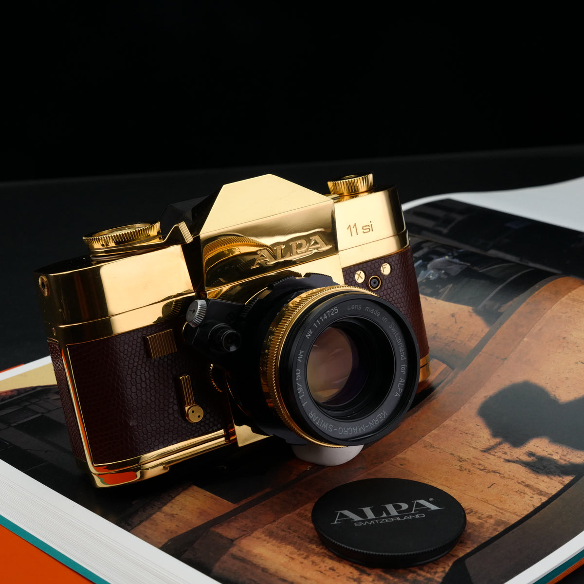 Alpa 11 Si Gold + Kern Macro Switar 50mm f/1.9 Limited Set MINT US$5880