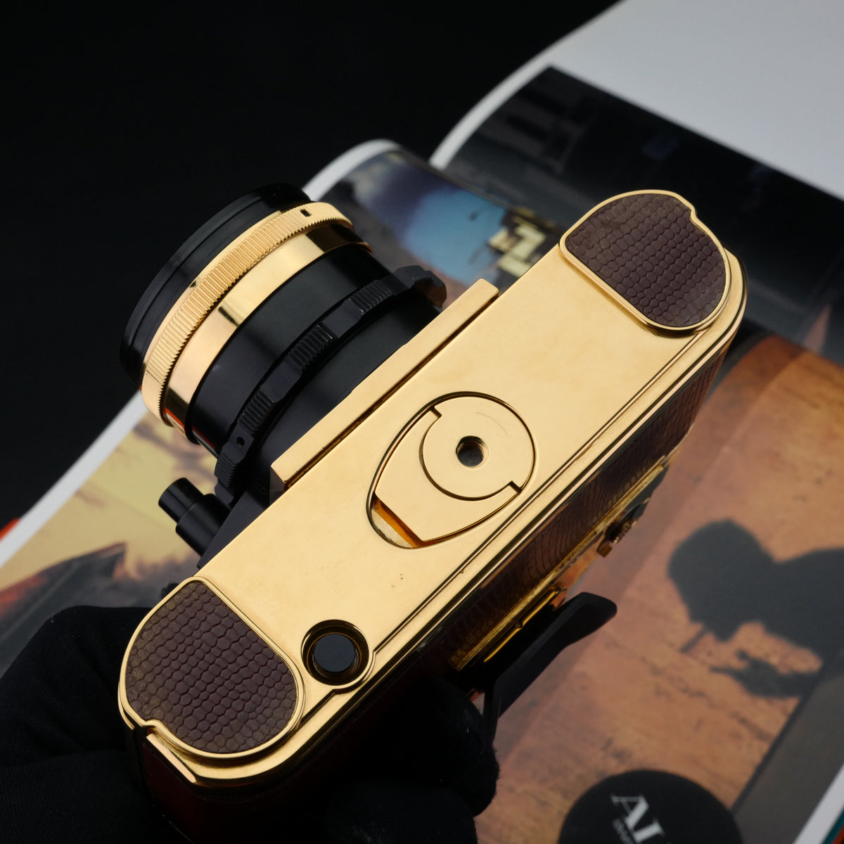Alpa 11 Si Gold + Kern Macro Switar 50mm f/1.9 Limited Set MINT US$5880