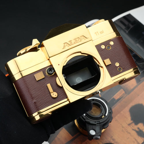 Alpa 11 Si Gold + Kern Macro Switar 50mm f/1.9 Limited Set MINT US$5880