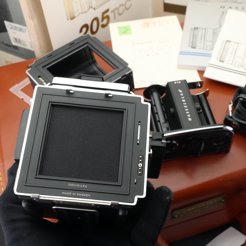 Hasselblad 205TCC Japanese Star* + E12 Set MINT US$4580