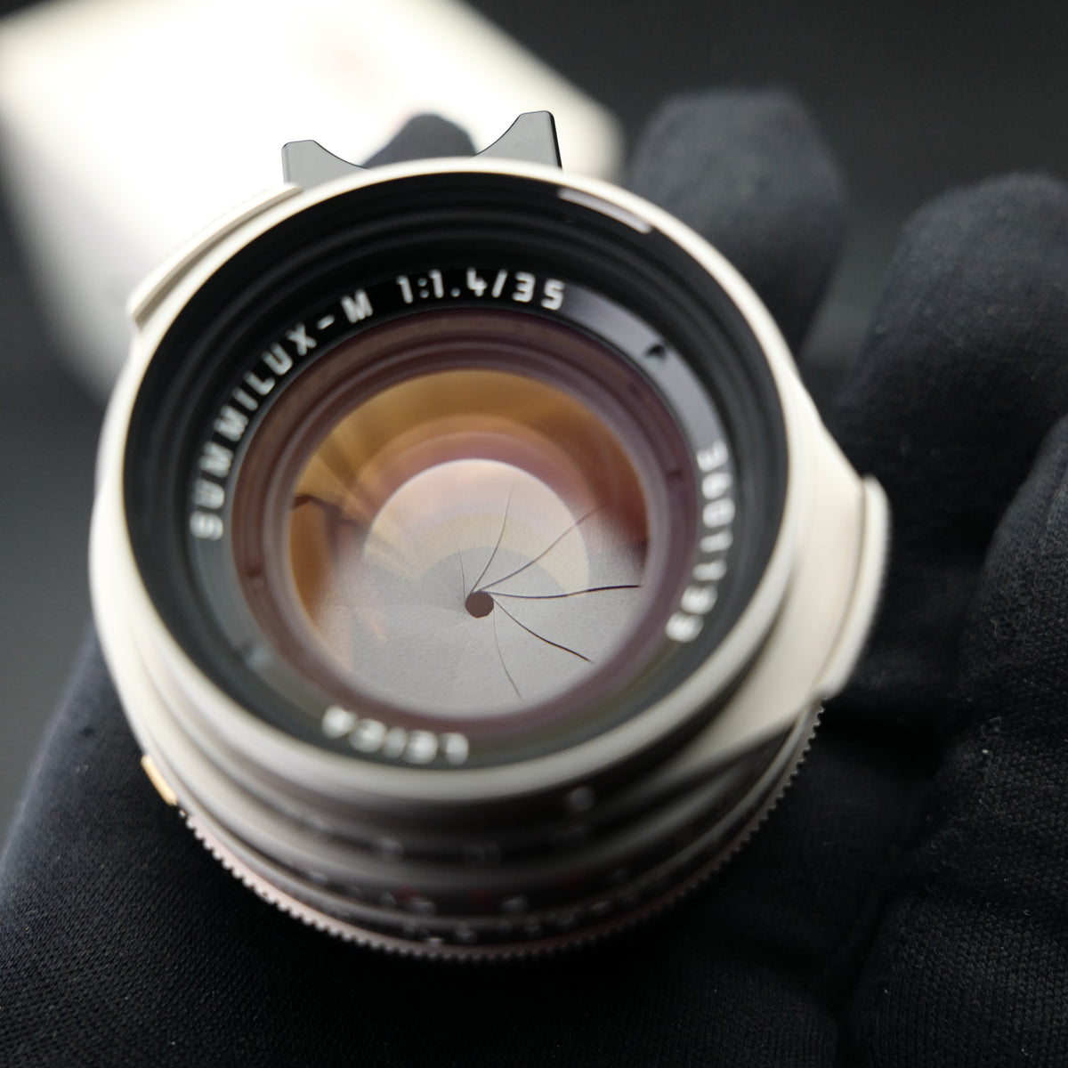 Leica M 35mm f/1.4 SUMMILUX-M Pre-Asph Titanium “SH” Badge Like NewUS$4380