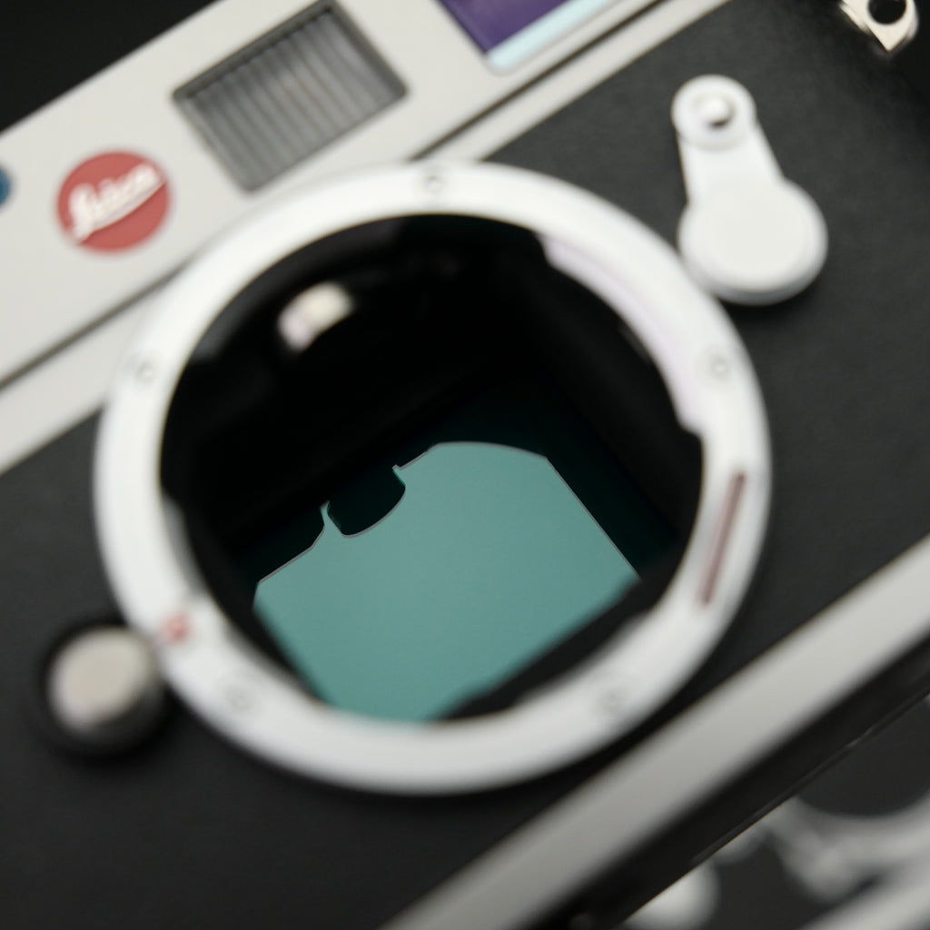 Leica M9 Steel Grey (CCD Low Pass Filter Replaced) 2K Act. MINT US$2750