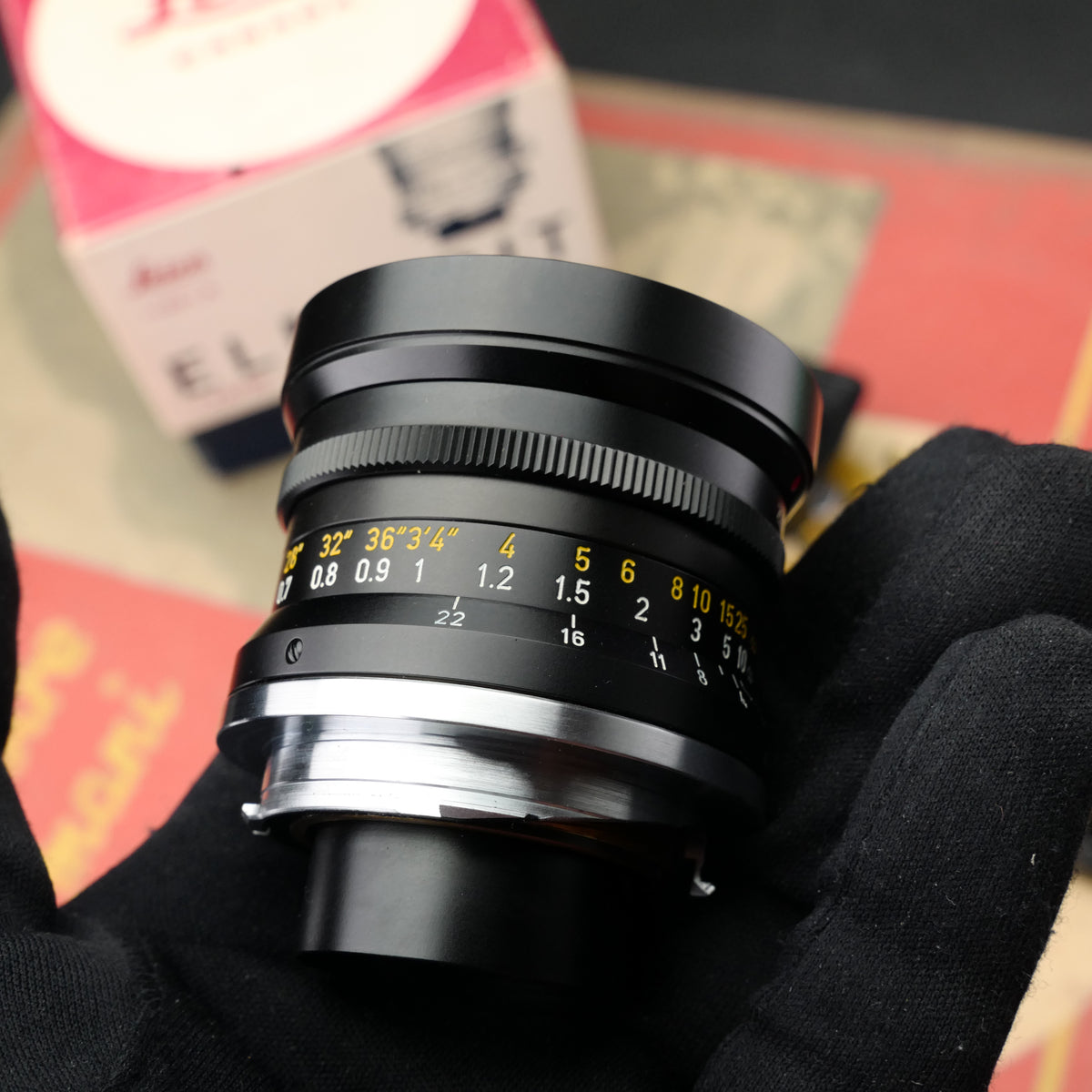 Leica M 28mm f/2.8 Elmarit v1 9 Elements 9E Mint Boxed SN219xx US$8950