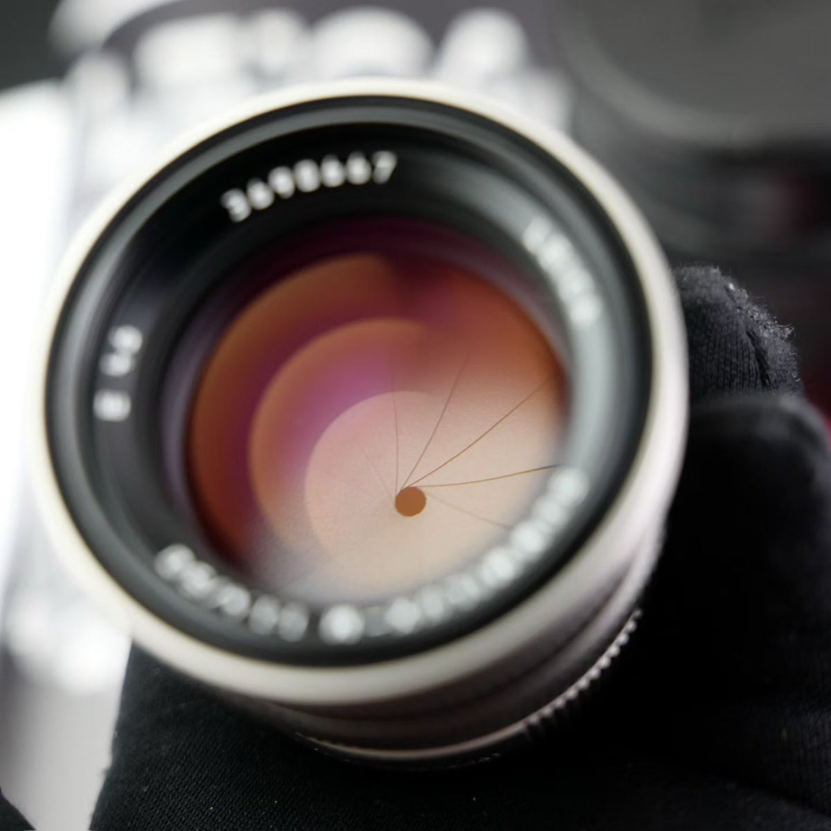 Leica M 50mm f/1.4 SUMMILUX-M Pre-Asph Titanium Like New US$3380