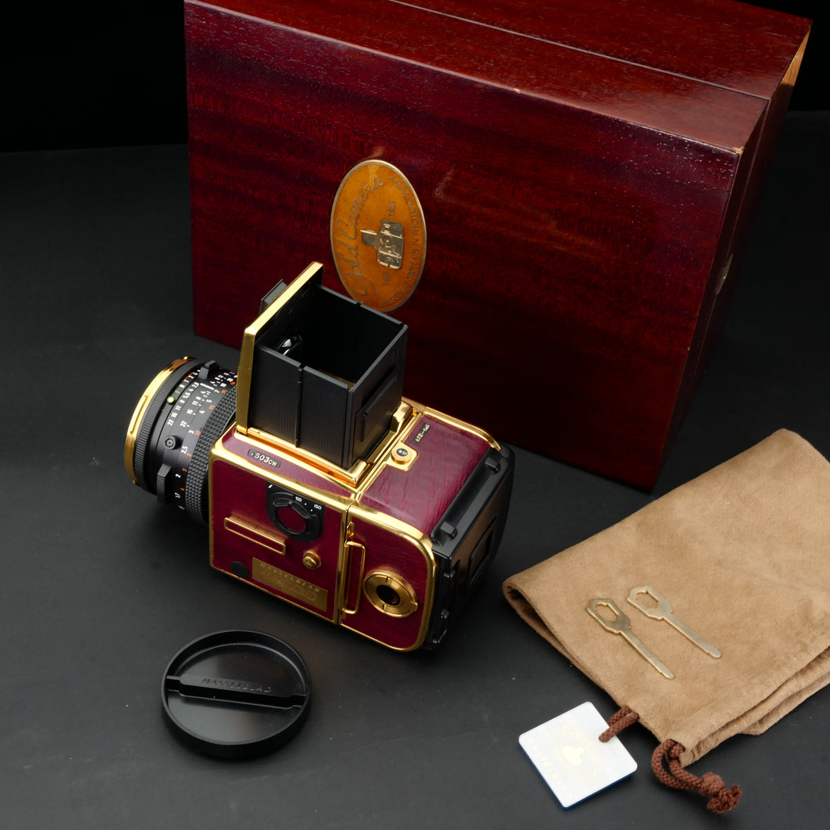 Hasselblad Star * 503CW Gold Supreme Set Unused US$11800