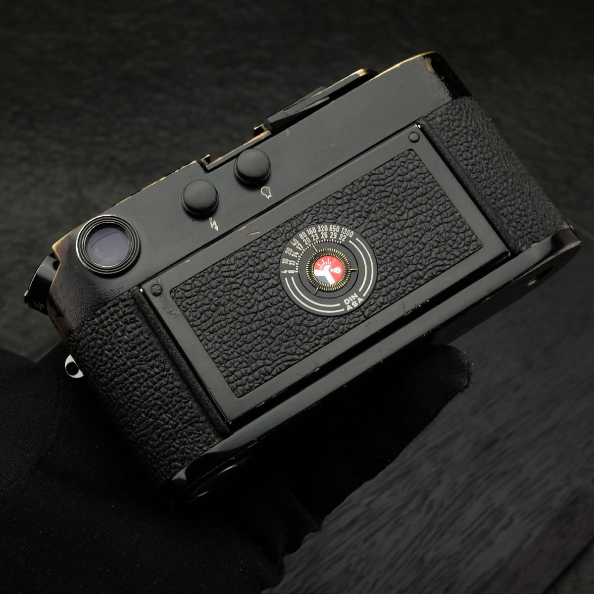 Leica M4 Black Paint First Batch Rangefinder US$18800