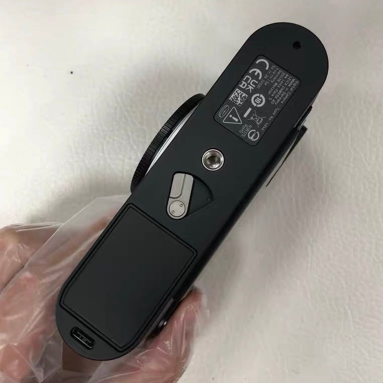 Leica M EV1 Digital Rangefinder Like New In Box US$7480