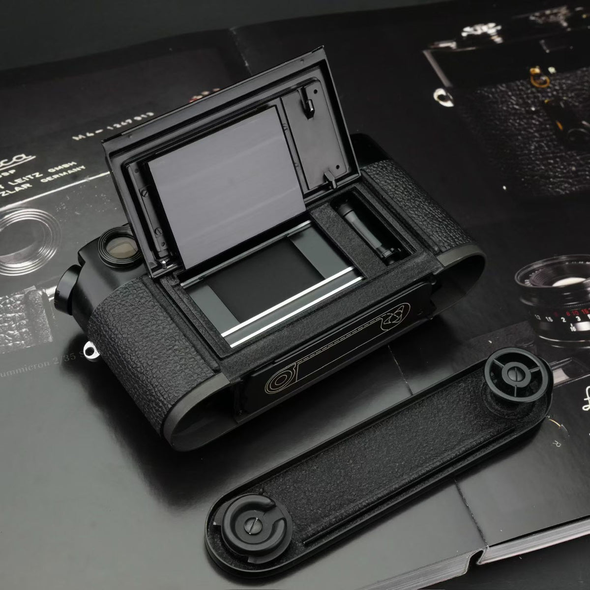 Leica M4 Black Paint Rangefinder CLA’d Near Mint US$7850