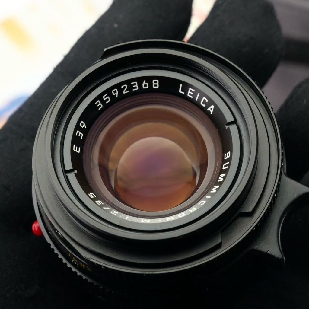 Leica M 35mm f/2 SUMMICRON-M v4 IV King of Bokeh Germany US$3450