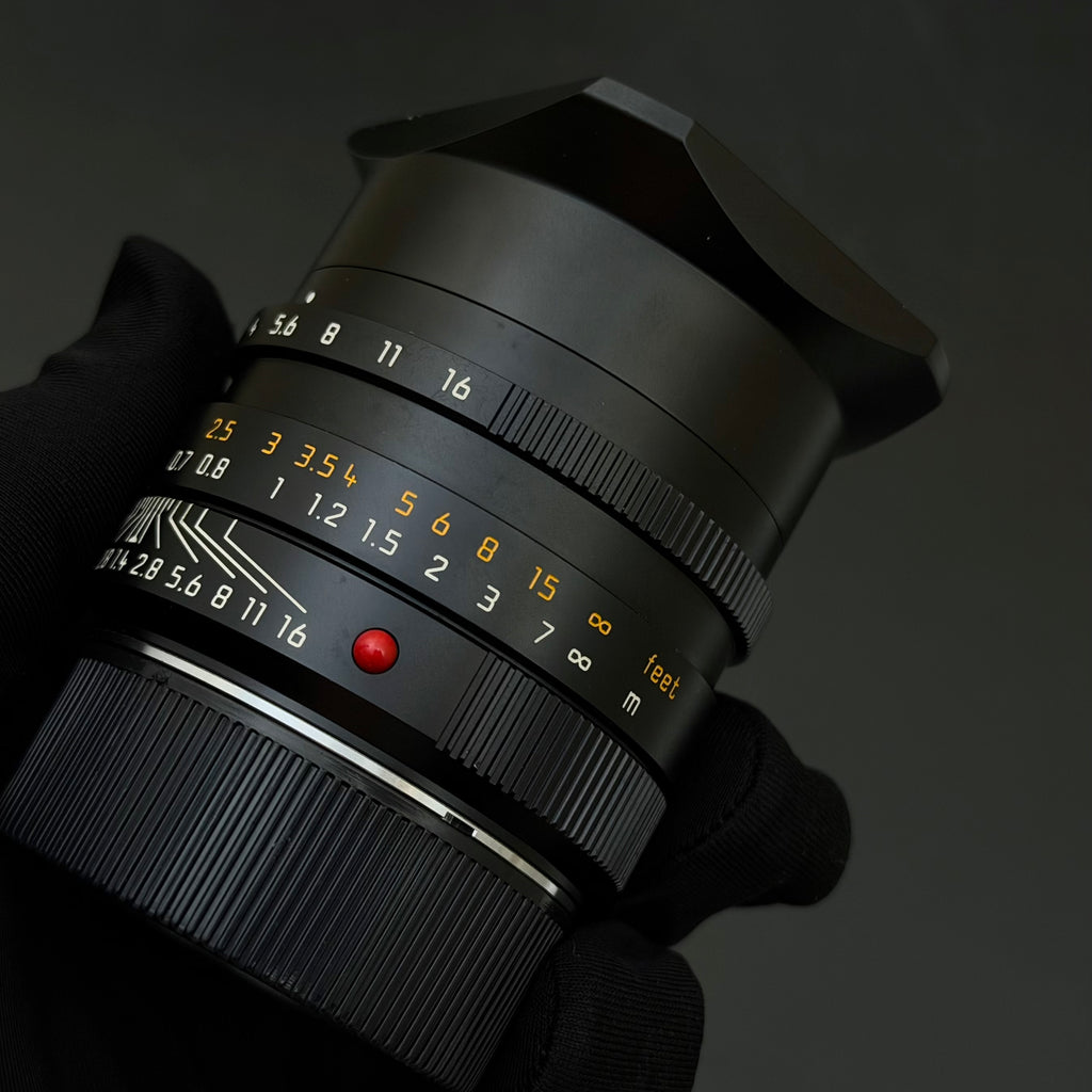 Leica M 35mm f/1.4 SUMMILUX-M ASPH FLE 6-Bit Near Mint US$2735