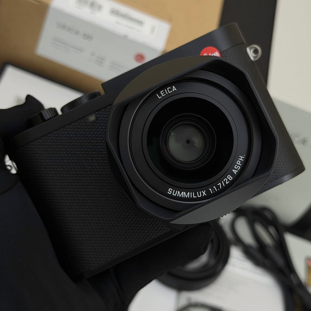 6 Mth Leica Q3 Digital Camera with 28/1.7 Summilux LNIB US$5480