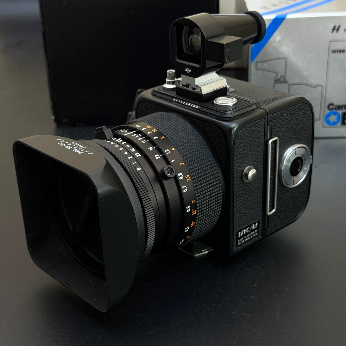 Hasselblad SWC/M with 38/4.5 Biogon T* CF + VFD + A12 Set NMIB US$3850