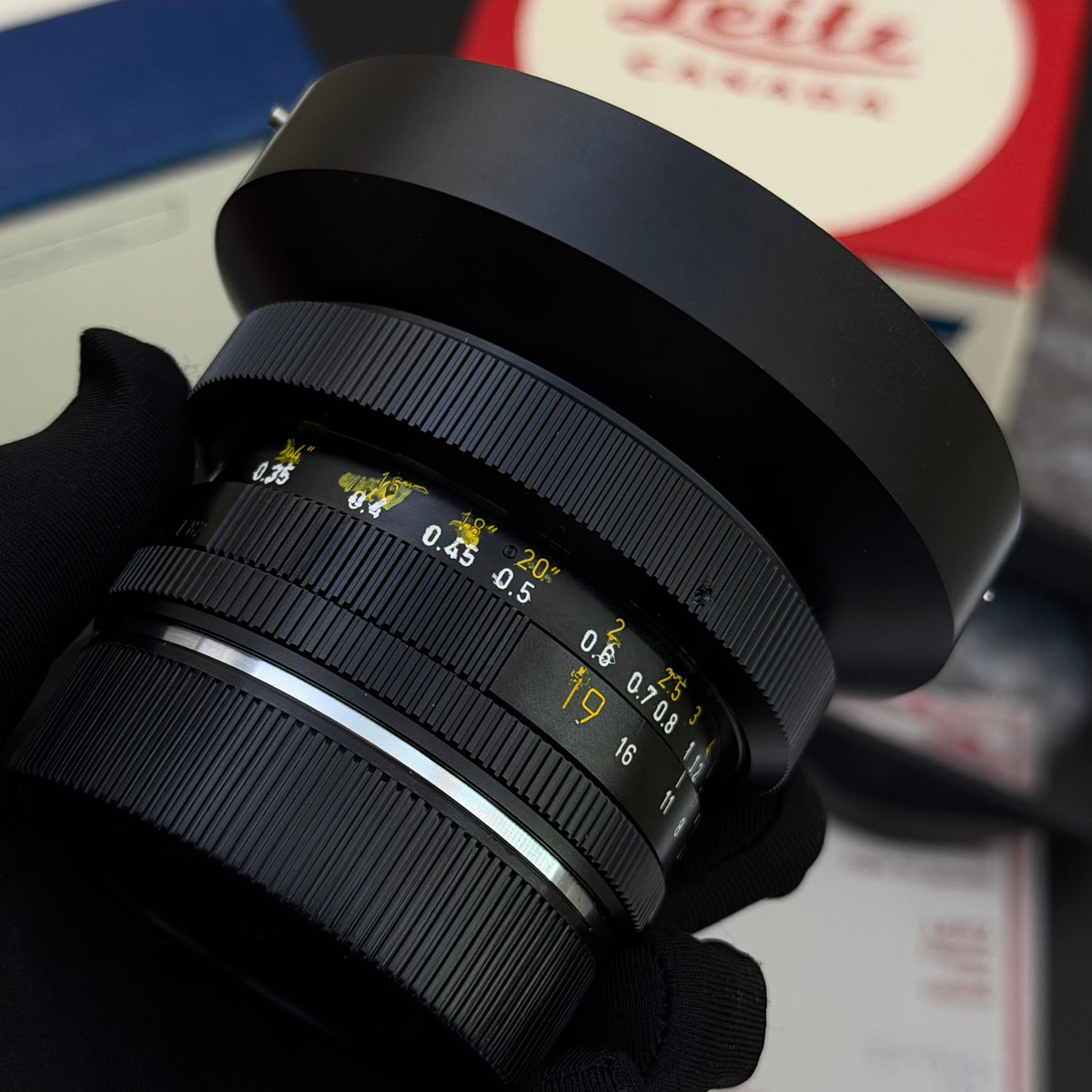 Leica R 19mm f/2.8 ELMARIT-R v1 Boxed US$1880