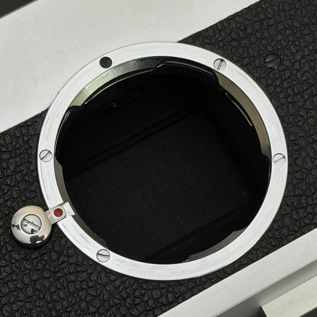 Leica MDa Silver Chrome Near Mint US$1580