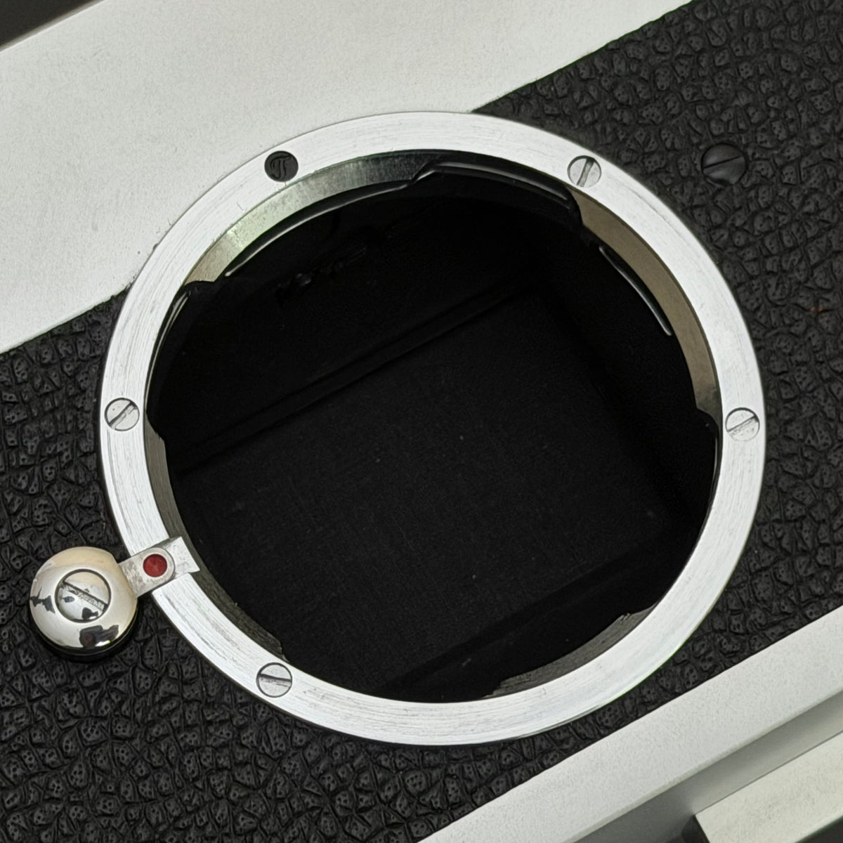 Leica MDa Silver Chrome Near Mint US$1580