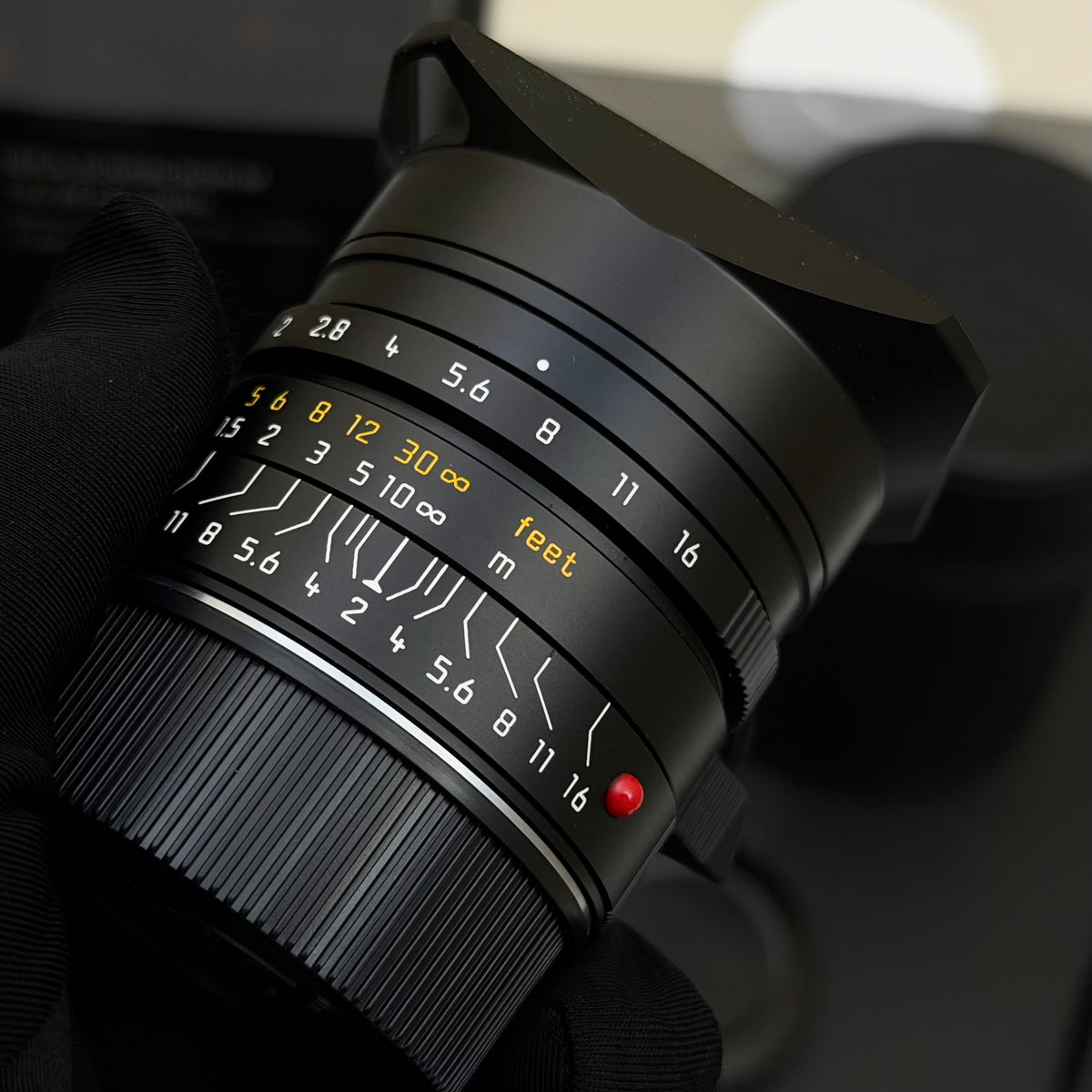 Leica M 28mm f/2 SUMMICRON-M ASPH 6-Bit v2 11672 NMIB US$3080
