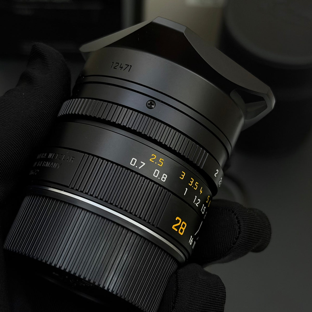 Leica M 28mm f/2 SUMMICRON-M ASPH 6-Bit v2 11672 NMIB US$3080