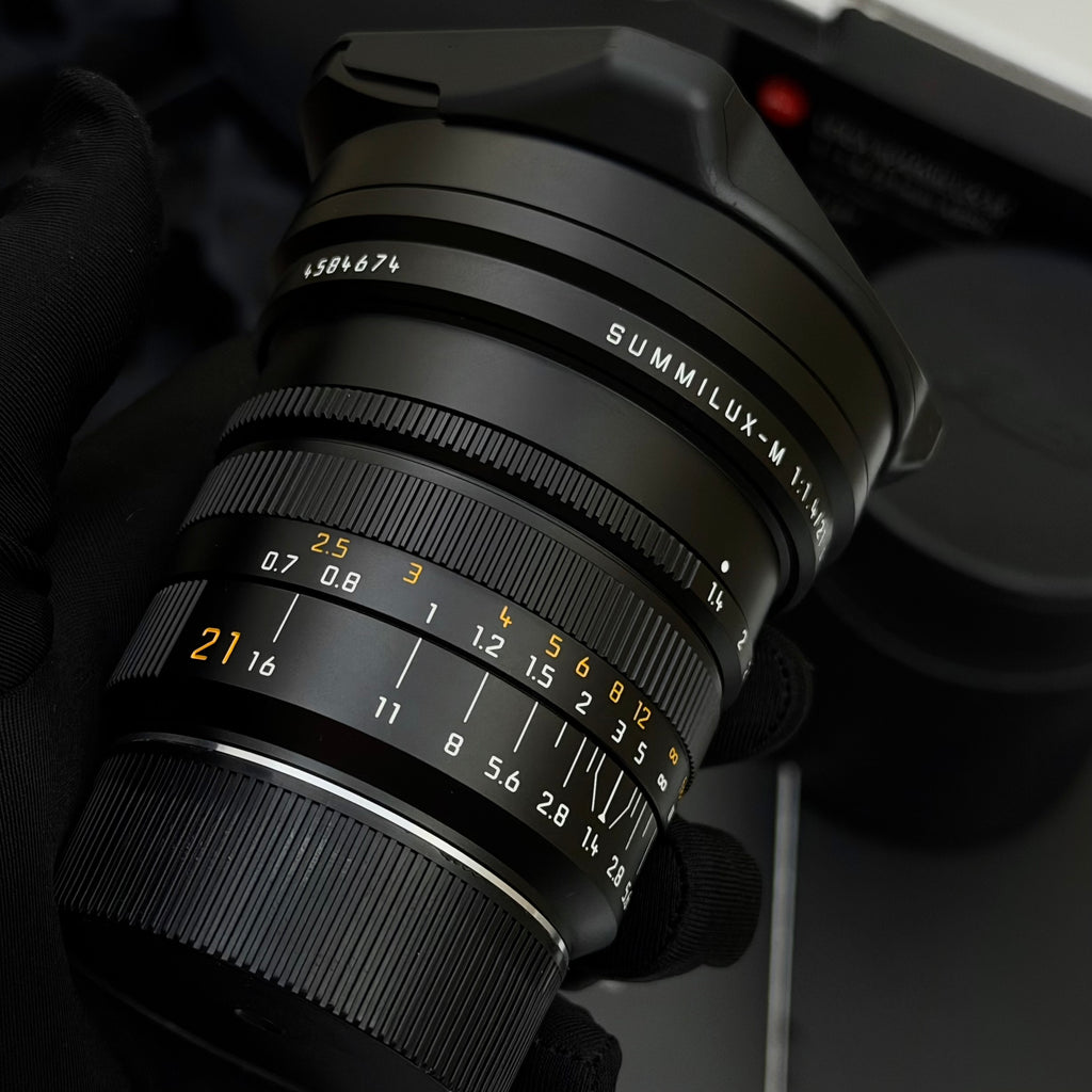 Leica M 21mm f/1.4 SUMMILUX-M ASPH 6-Bit NMIB US$3980