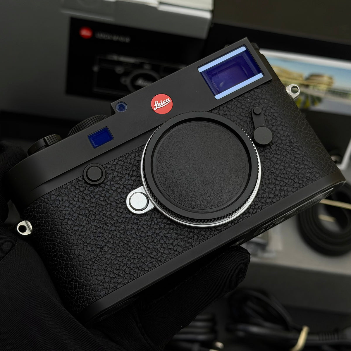 Leica M10-R M10R Black Chrome Digital Rangefinder Boxed US$5780