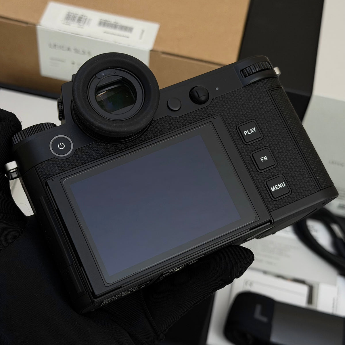 Leica SL3-S SL3S Digital Camera MINT Boxed US$4380