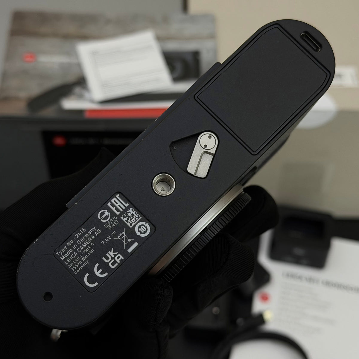 Leica M11-M M11M Monochrom Digital Rangefinder US$6950