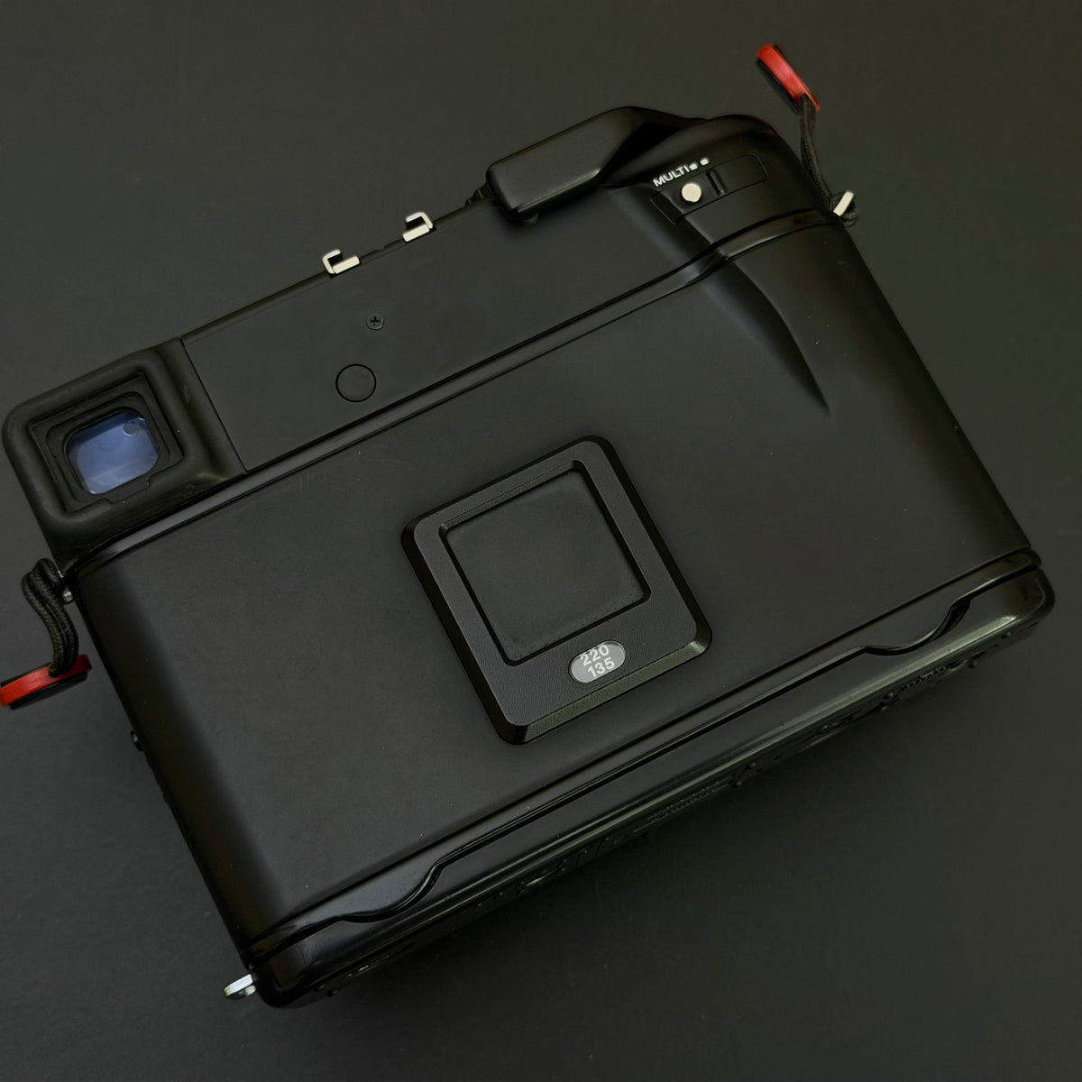 Mamiya 7II + 80/4 + 43/4.5 + Pano Kit + PL Kit Near Mint US$7580