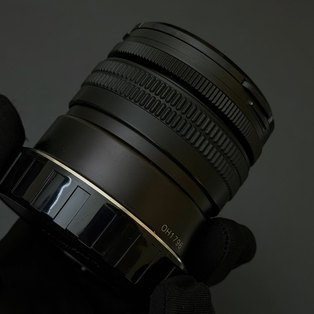 Mamiya 7II + 80/4 + 43/4.5 + Pano Kit + PL Kit Near Mint US$7580
