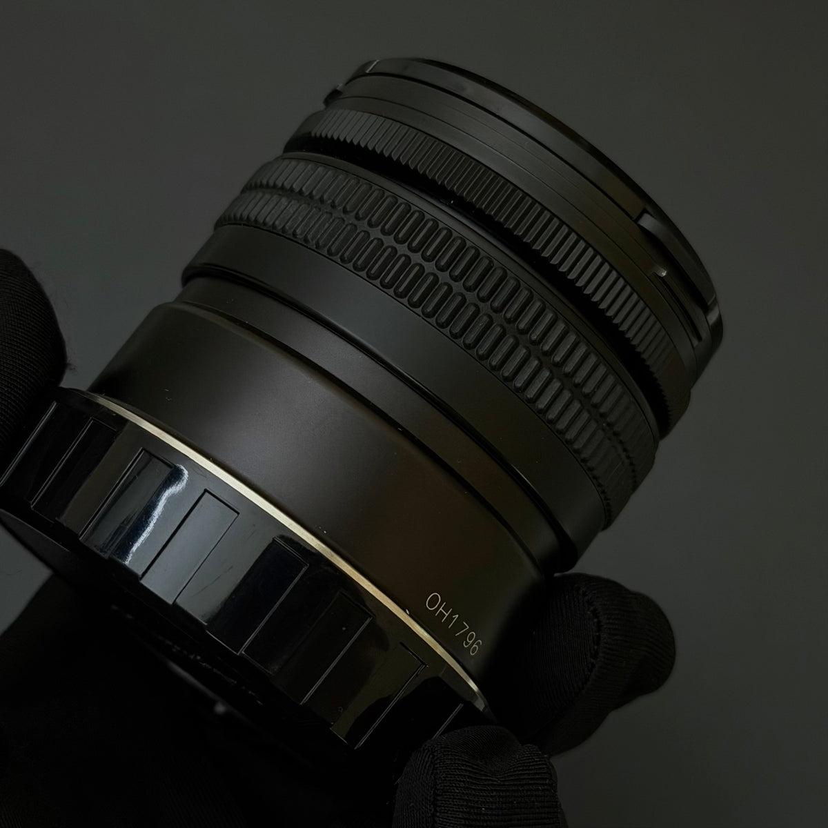 Mamiya 7II + 80/4 + 43/4.5 + Pano Kit + PL Kit Near Mint US$7580