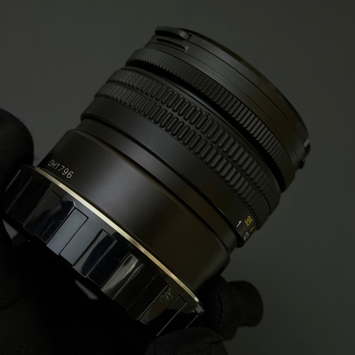 Mamiya 7II + 80/4 + 43/4.5 + Pano Kit + PL Kit Near Mint US$7580