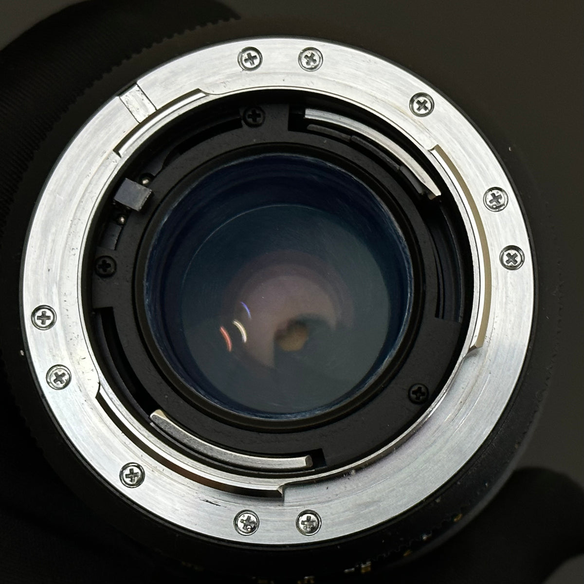Leica R 100mm f/2.8 APO-MACRO-ELMARIT-R US$895