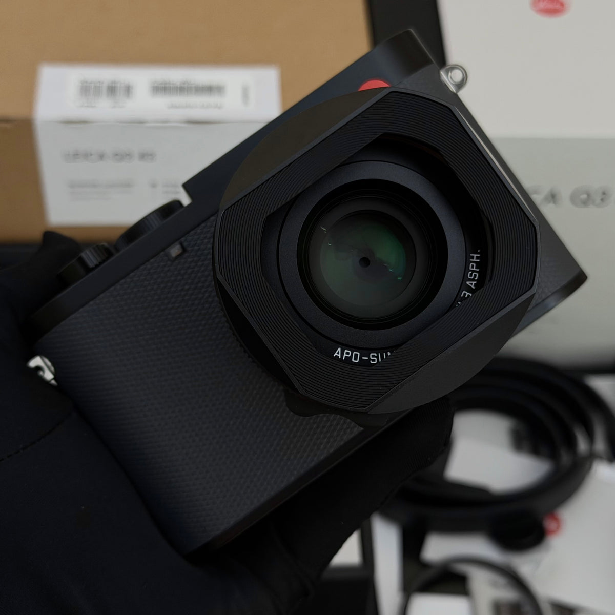 5 Mth Leica Q3 43 Q43 Digital Camera with 43/2 Apo NMIB US$6080