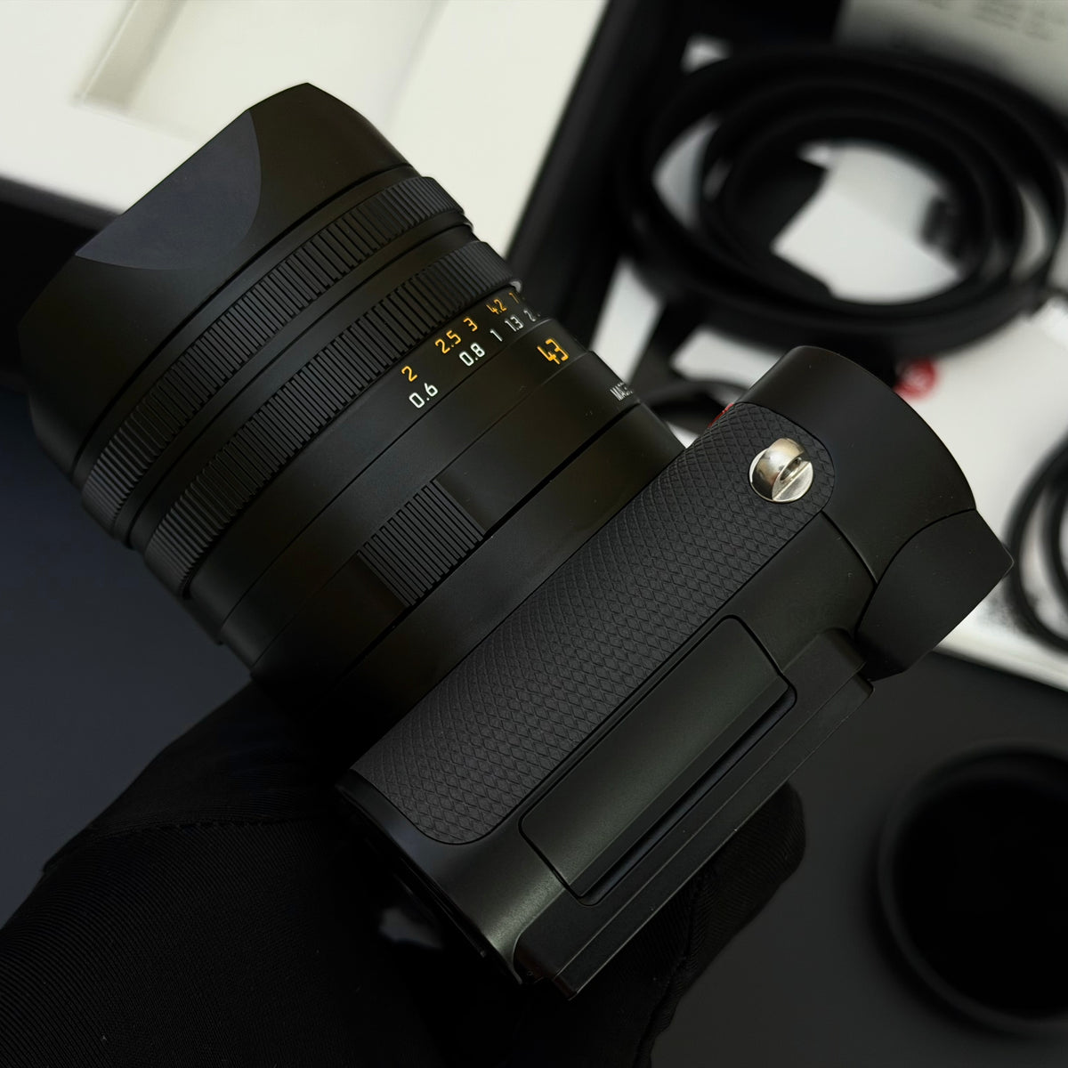 5 Mth Leica Q3 43 Q43 Digital Camera with 43/2 Apo NMIB US$6080