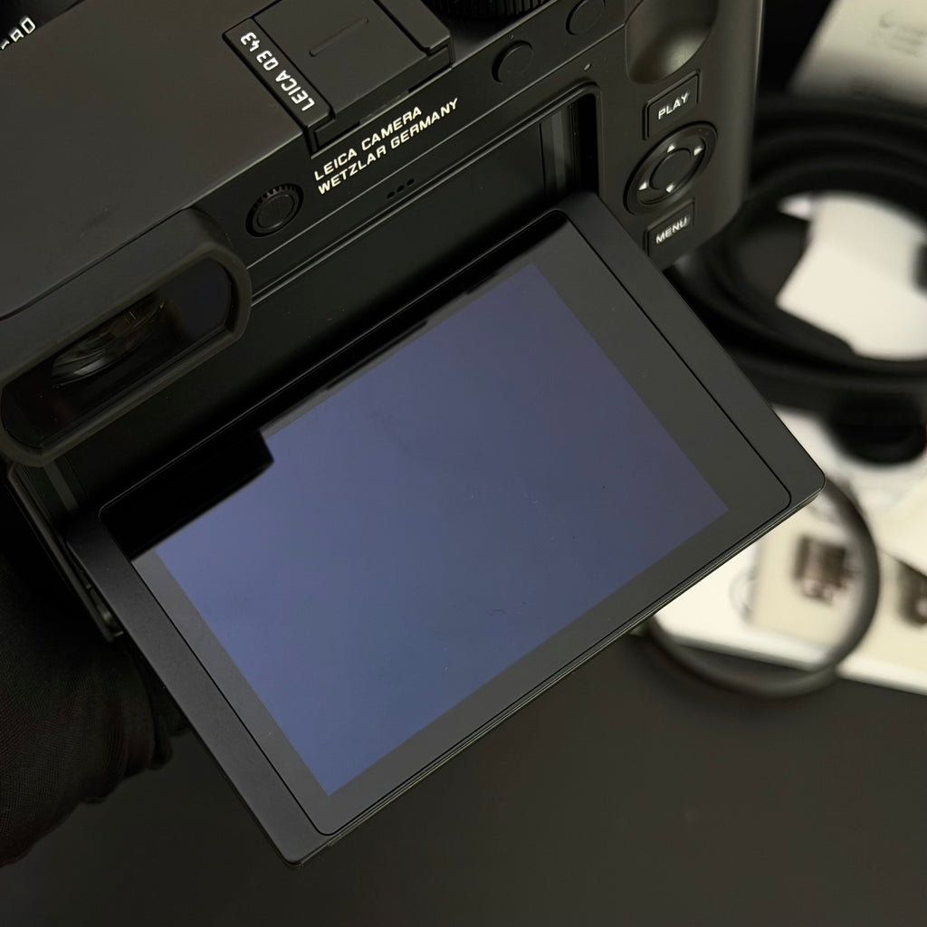 5 Mth Leica Q3 43 Q43 Digital Camera with 43/2 Apo NMIB US$6080