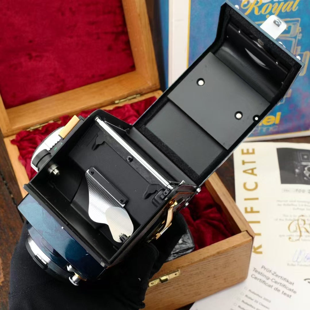 Rolleiflex 2.8GX Royal Limited Unused Boxed US$14800