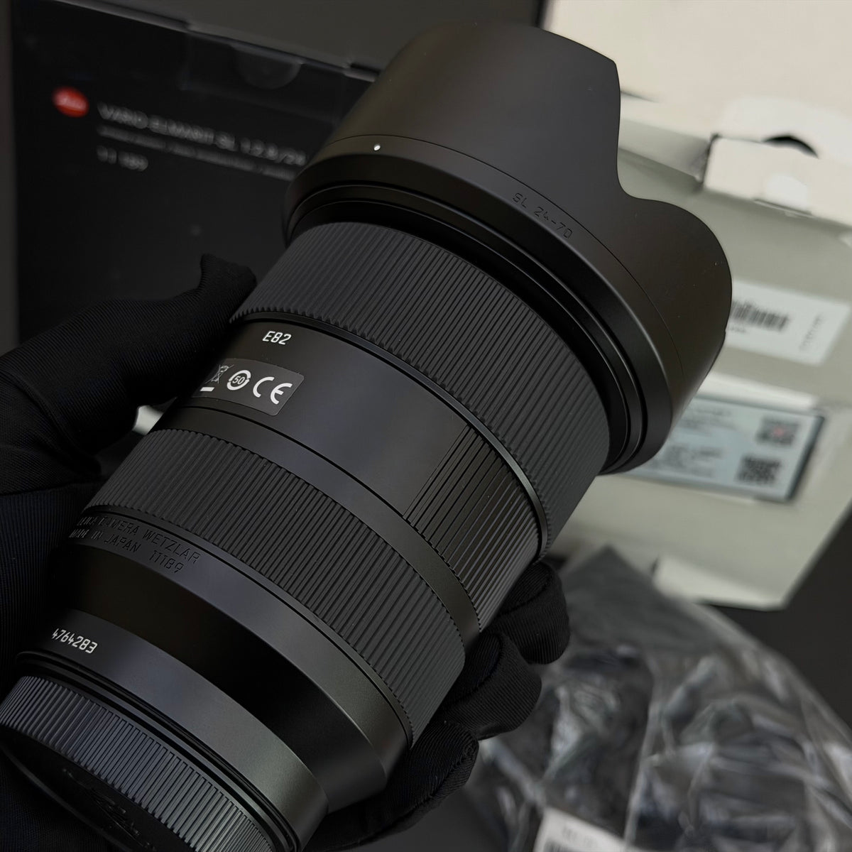Leica SL 24-70mm f/2.8 VARIO-ELMARIT-SL ASPH Mint US$1780