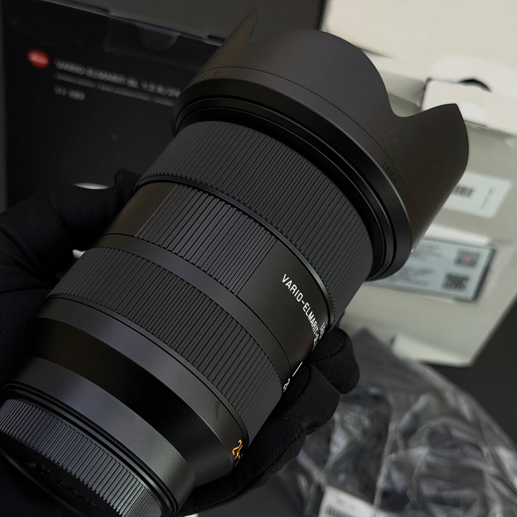 Leica SL 24-70mm f/2.8 VARIO-ELMARIT-SL ASPH Mint US$1780