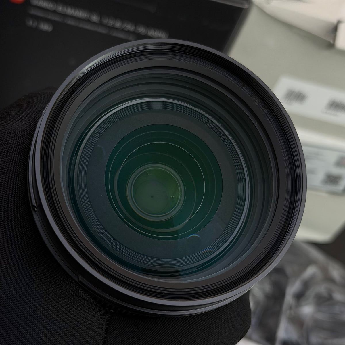 Leica SL 24-70mm f/2.8 VARIO-ELMARIT-SL ASPH Mint US$1780
