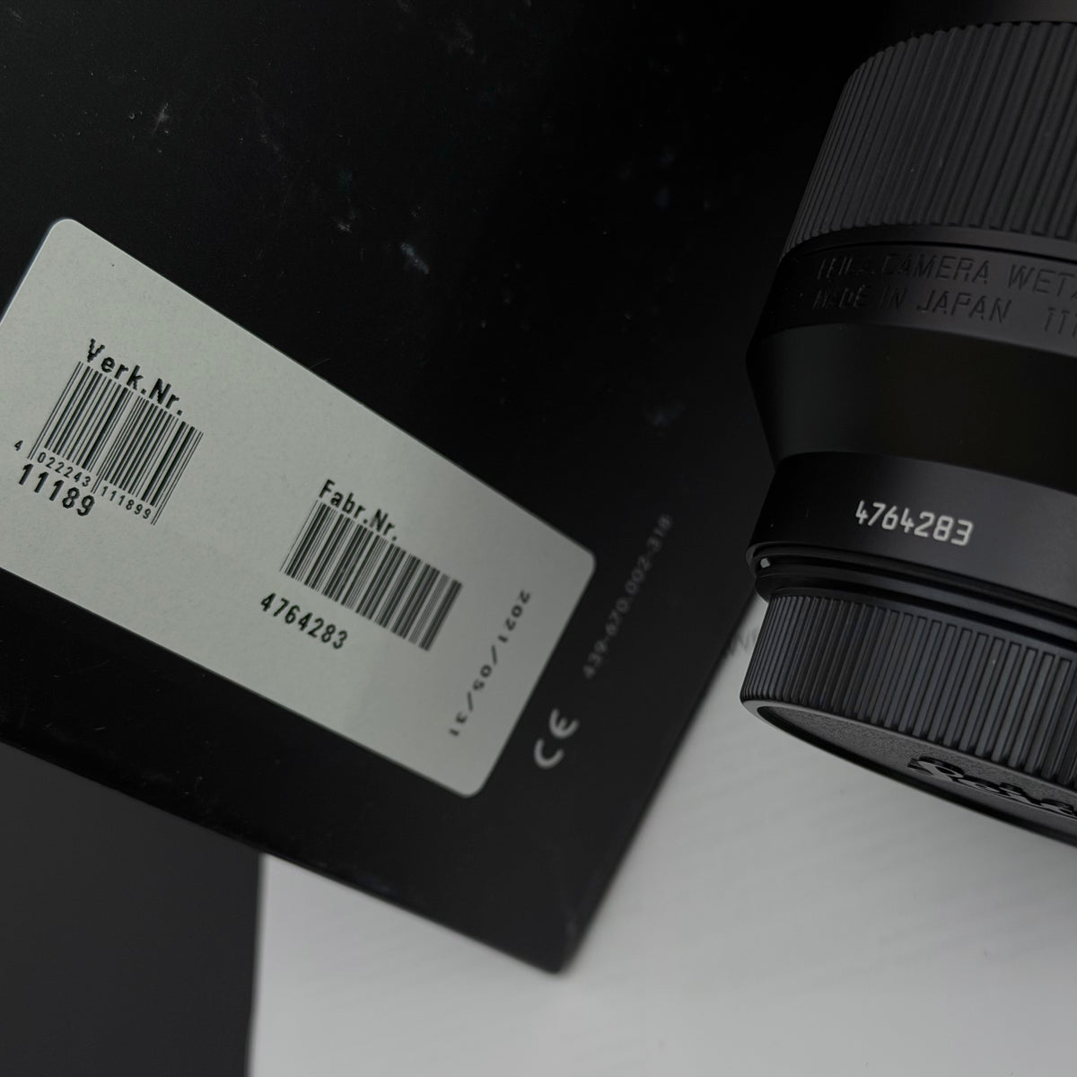 Leica SL 24-70mm f/2.8 VARIO-ELMARIT-SL ASPH Mint US$1780