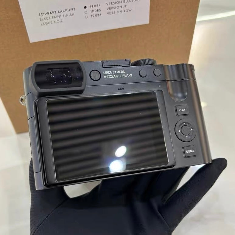 Leica Q3 43 Q43 Digital Camera with 43/2 Apo LNIB US$6180