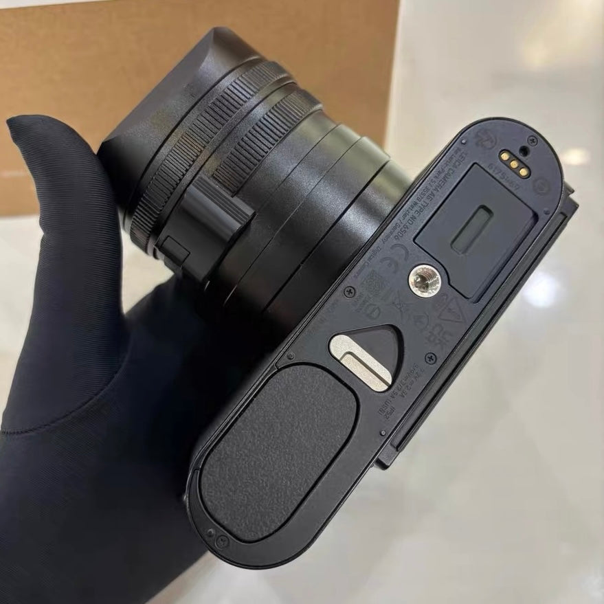Leica Q3 43 Q43 Digital Camera with 43/2 Apo LNIB US$6180