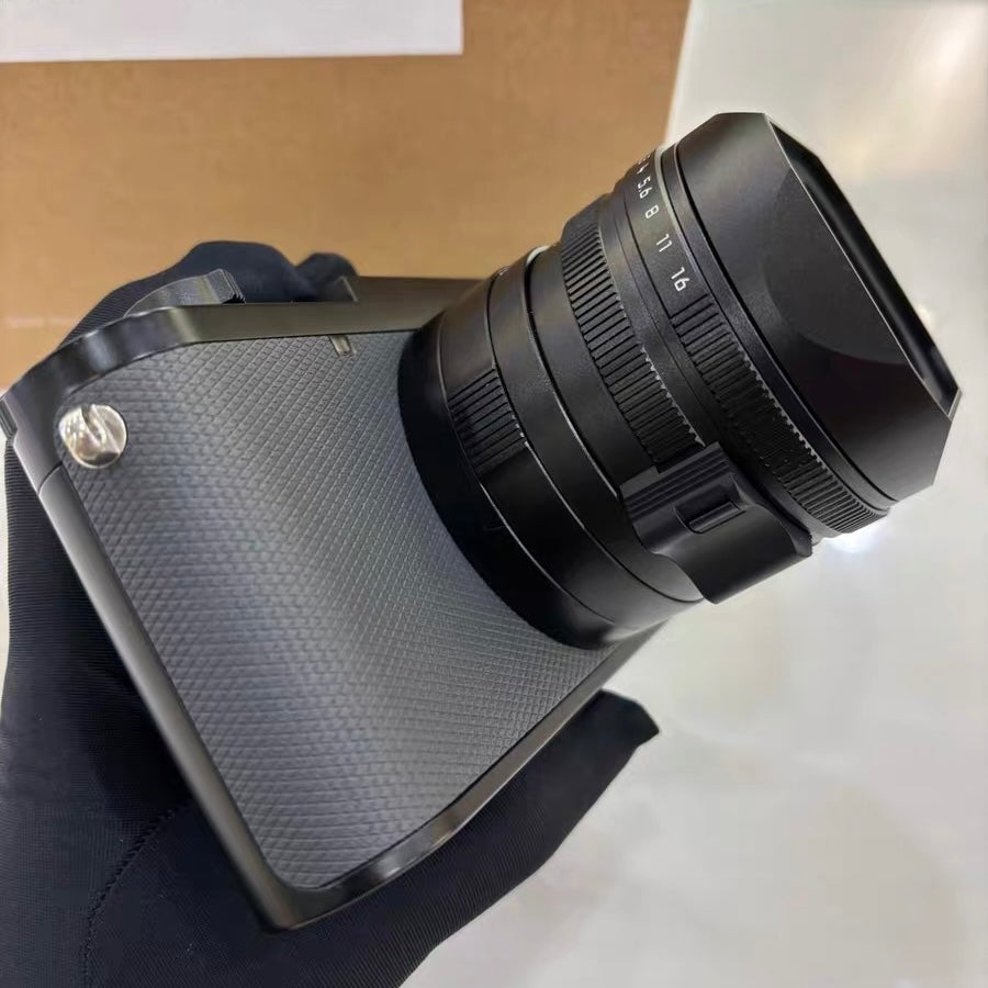 Leica Q3 43 Q43 Digital Camera with 43/2 Apo LNIB US$6180