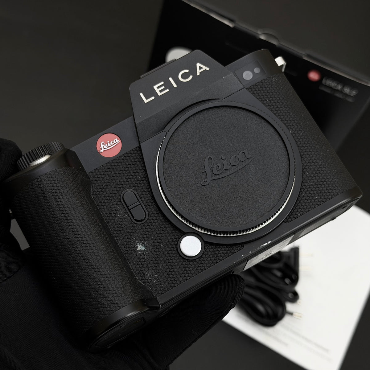 Leica SL2 Digital Camera Boxed US$1875