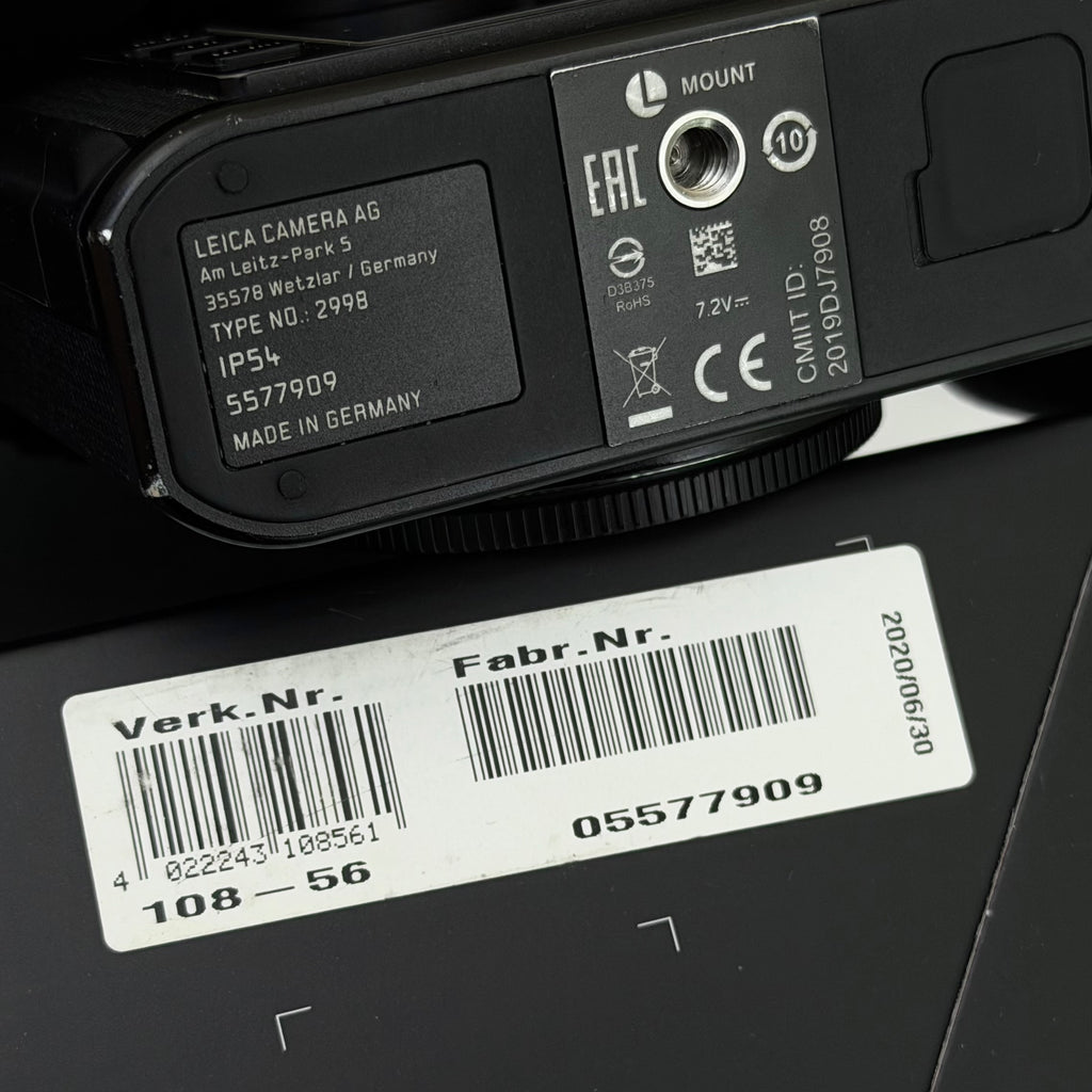 Leica SL2 Digital Camera Boxed US$1875